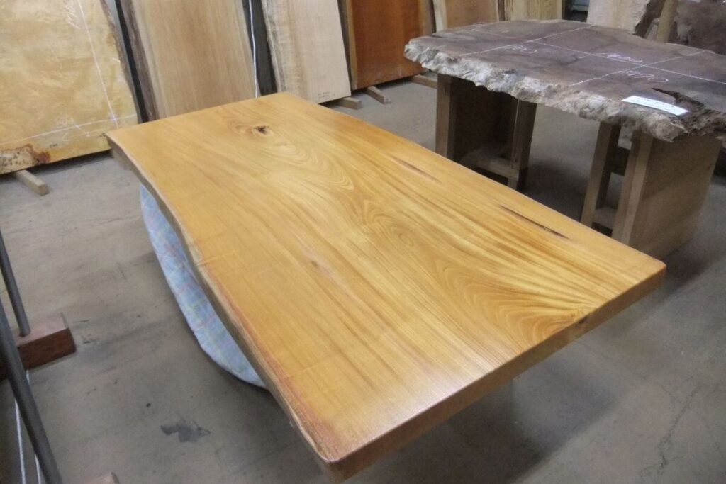 欅一枚板ダイニングテーブル